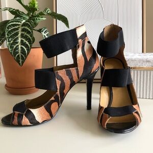 Nine West Animal Print Heels Cow Leather Real Fur brown black cream size 6.5